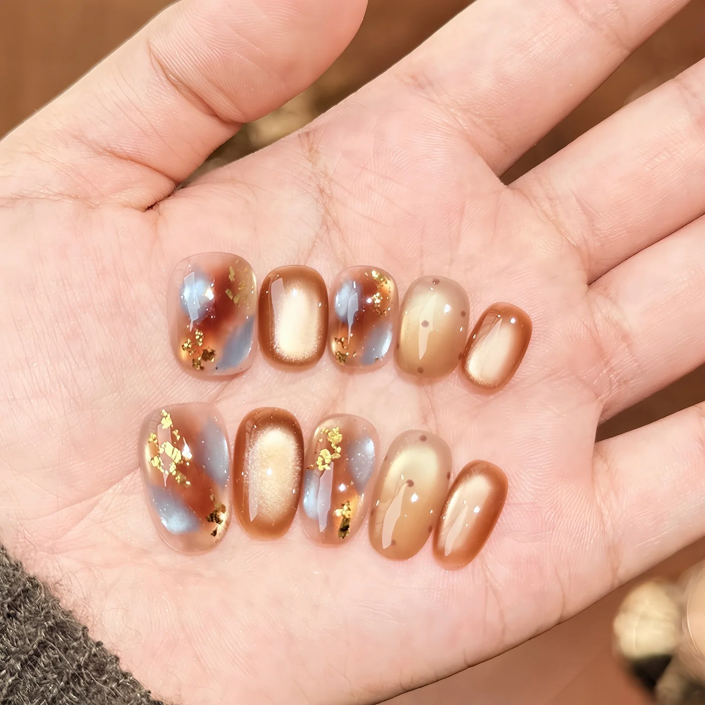 Maillard Cat Eye press-on nail set